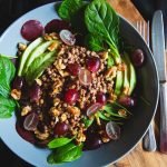 Linzensalade met spinazie en rode druif