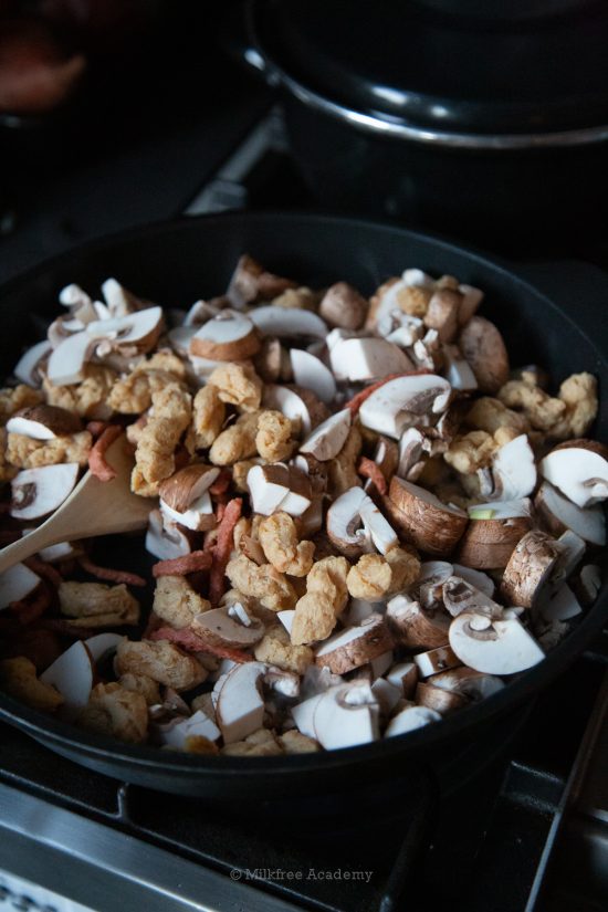 Vegan chicken pie Recept Milkfree Academy